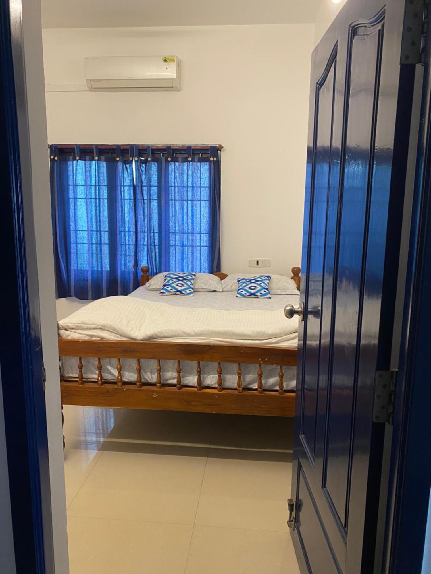 Hotel Travstel & Casa De Neel Puducherry Zewnętrze zdjęcie